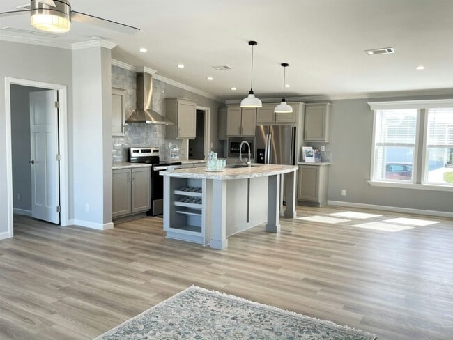 Building Photo - 3007 SW 108th St