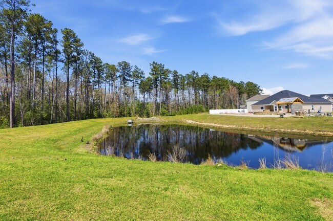 Building Photo - 2012 Snapper St