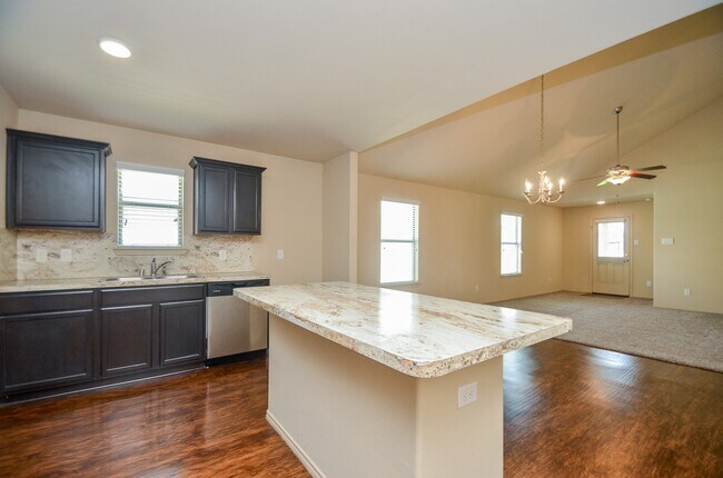 Building Photo - 20114 Louetta Ash Dr