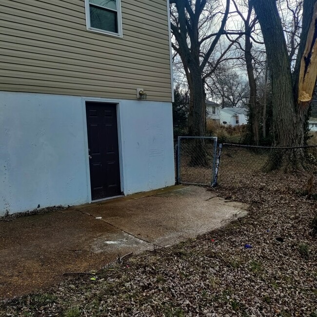 Building Photo - 7304 Albright Ave