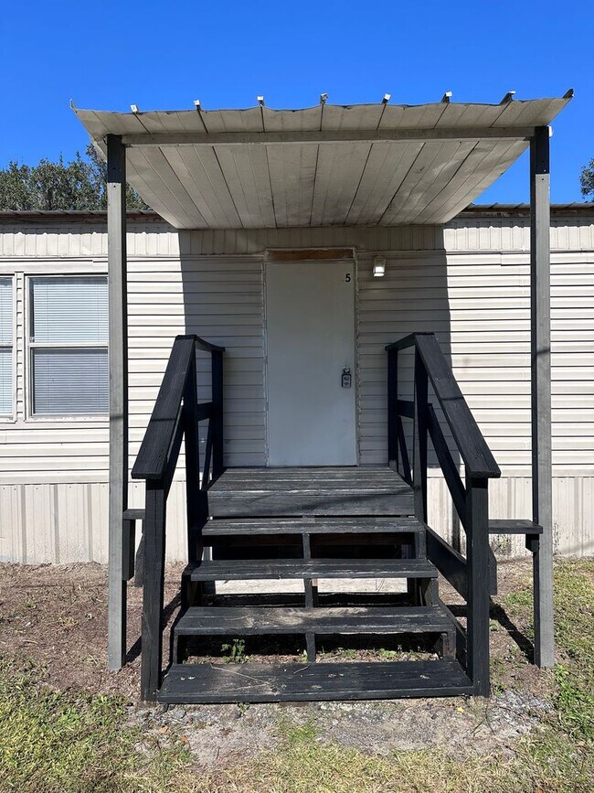 Building Photo - **RENT TO OWN** 2 bed / 2 bath - Mobile Ho...