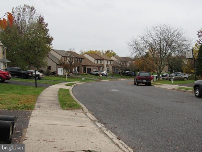 Building Photo - 259 Shirley Dr