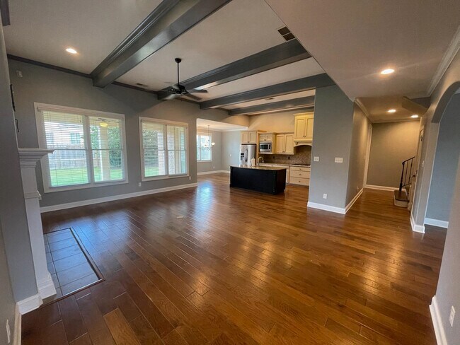 Building Photo - 556 Althea Ln