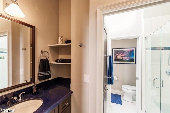 Building Photo - 9811 Ensign Ct