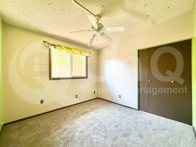 Building Photo - 1413 E Wesleyan Dr
