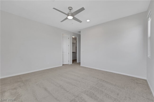 Building Photo - 11696 Redwood Mountain Ave