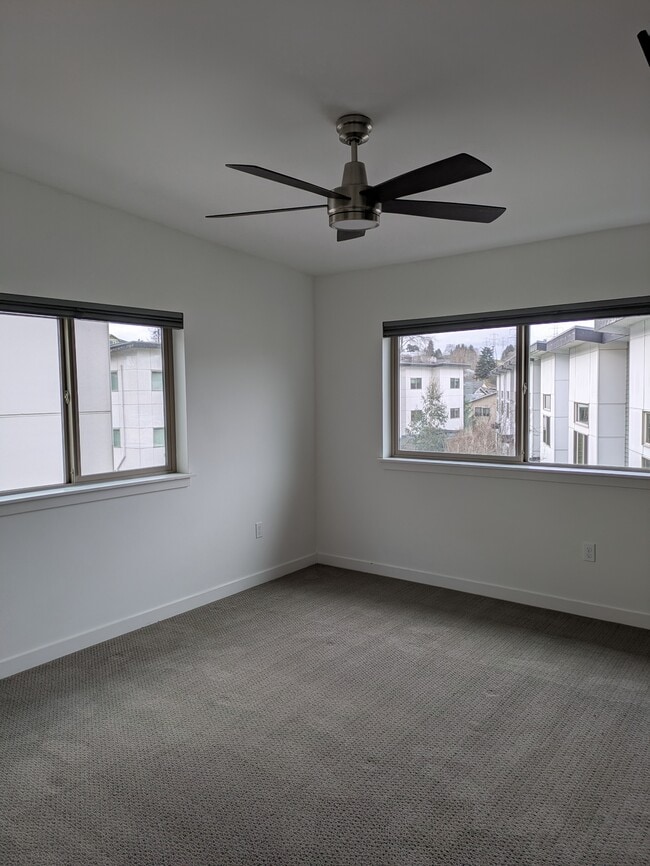 Building Photo - 4284 S Greenbelt Station Dr