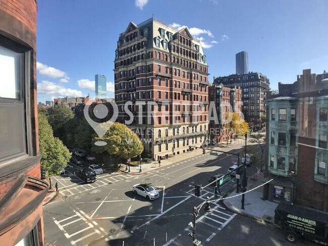 Primary Photo - bedroom in Boston MA 02115