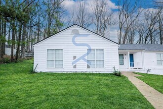 Building Photo - Well-Appointed 2BR/2BA Rental with Space to Enjoy