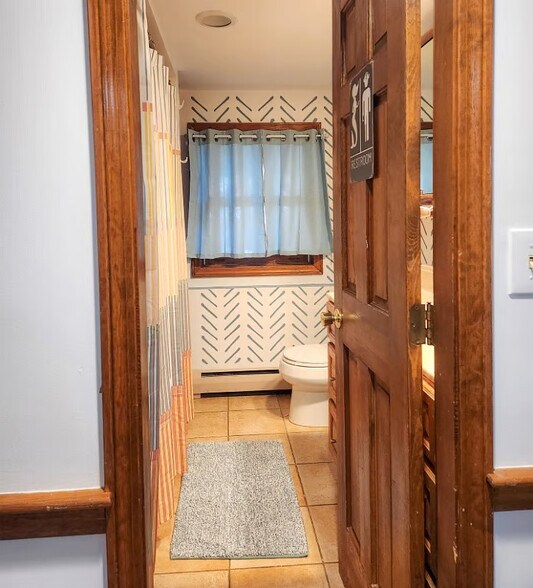 Building Photo - 431 Winnacunnet Rd