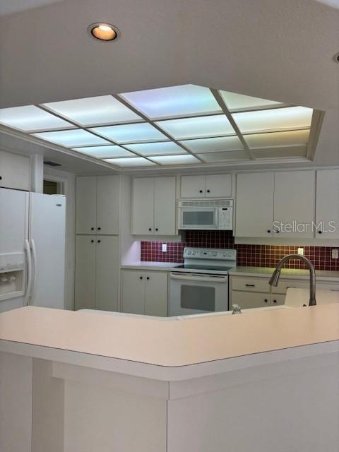 Building Photo - 17311 Hialeah Dr