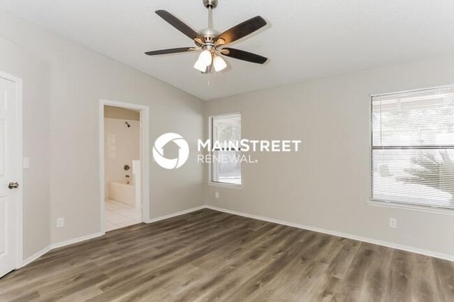 Building Photo - 3 Bedroom Pet-Friendly Home in LAS VEGAS, ...