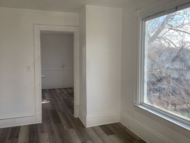 Building Photo - 3218 N 1st St