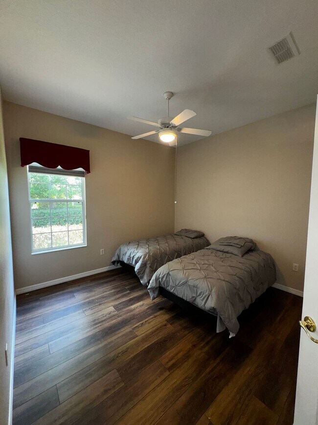 Building Photo - For Rent |Active 55+ Spacious 3BR Home in Candler Hills at On Top of the World – Private Cul-de-S...