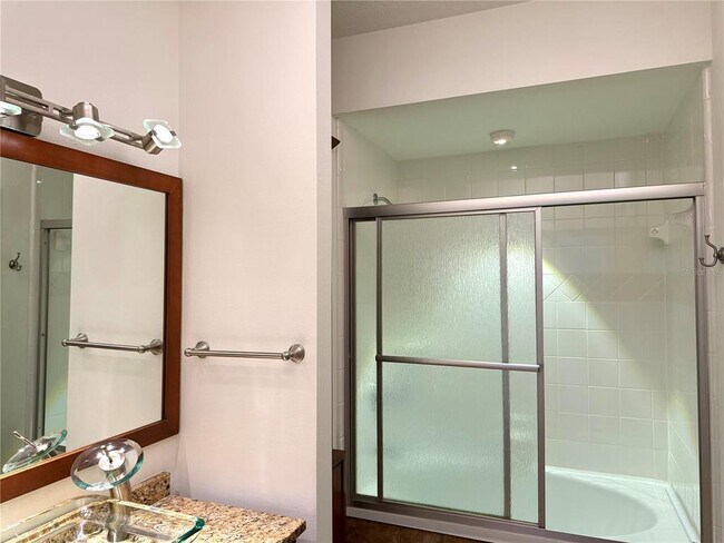 Building Photo - 800 S Dakota Ave