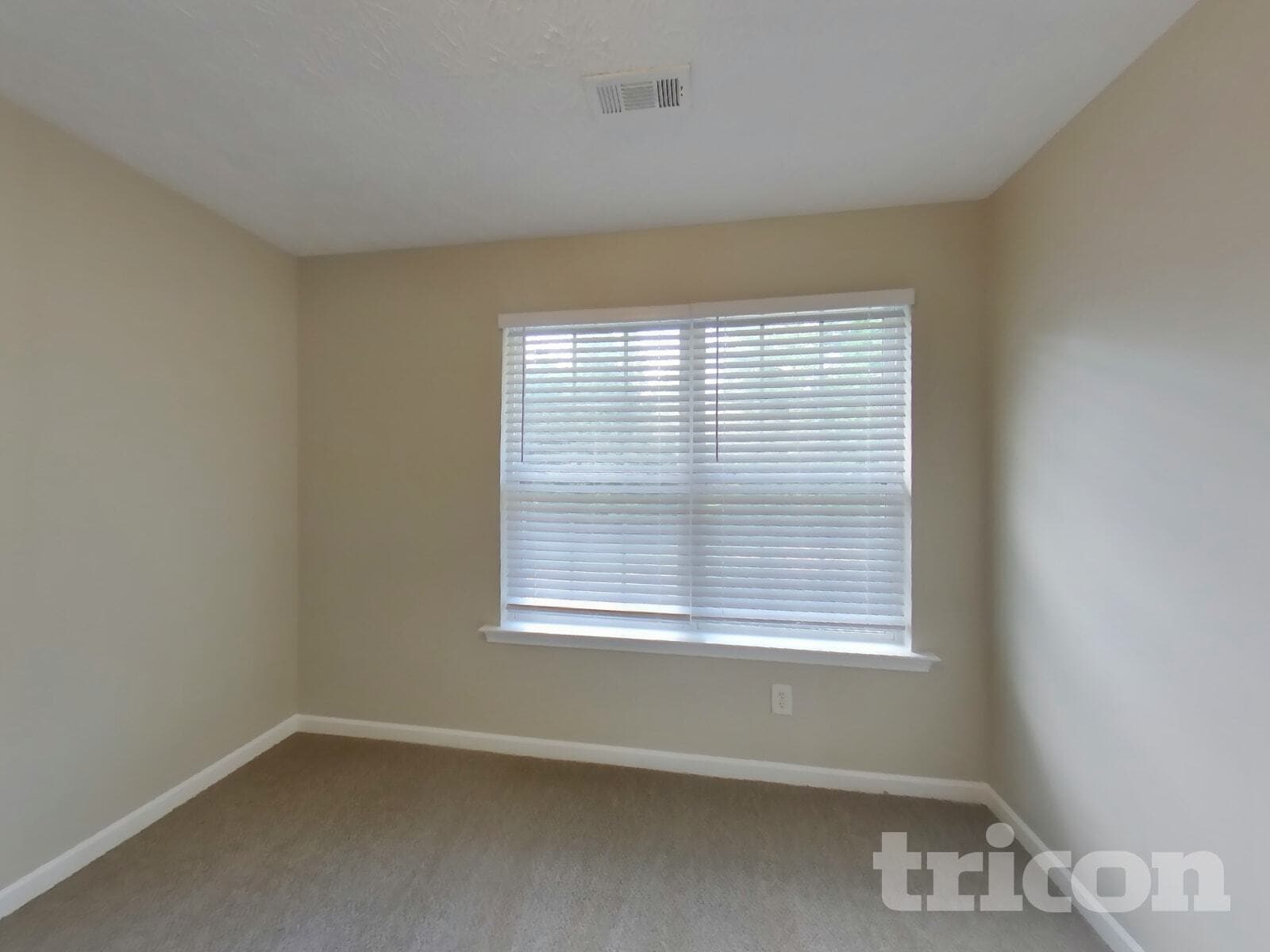 Building Photo - 272 Prescott Ct