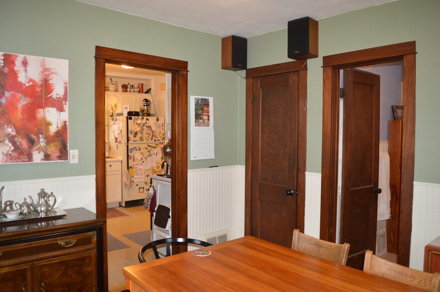 Building Photo - 2630 Hoard St