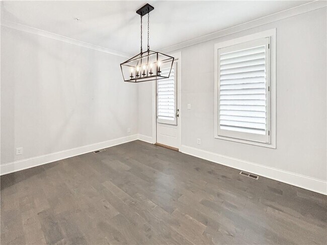 Building Photo - 300 Meadow Mill Way