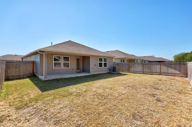 Building Photo - 1331 Camden Ln