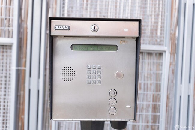 Building Photo - 451 Kansas St