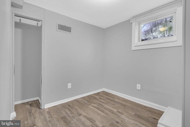 Building Photo - 21705 Great Mills Ln