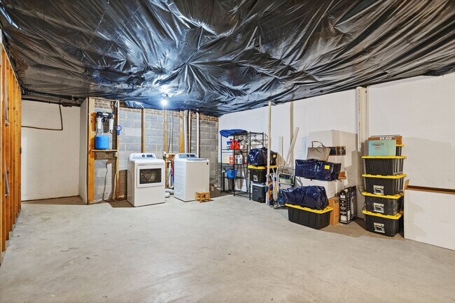 Building Photo - Park Flex Stays-Woodcroft Furnished Townho...