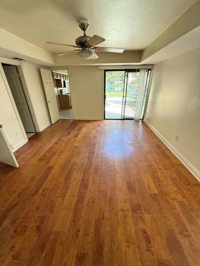 Building Photo - Charming 3-Bedroom, 2-Bathroom Home in the...