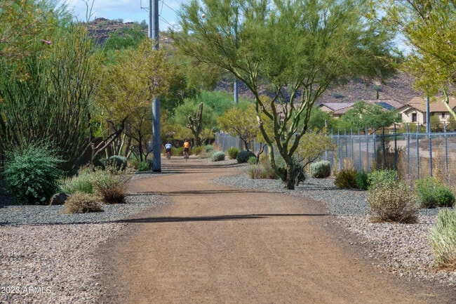 Building Photo - 5224 W Bent Tree Dr