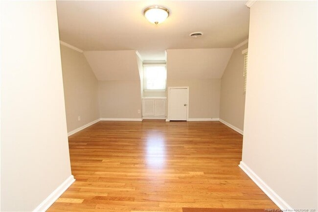 Building Photo - 1427 Seminole Trail