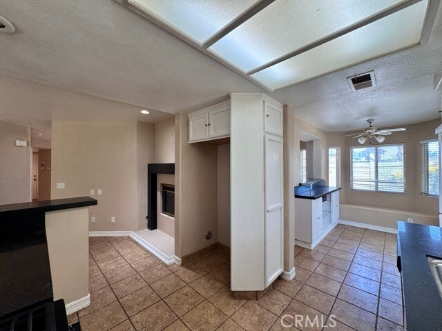 Building Photo - 40132 Villa Venecia