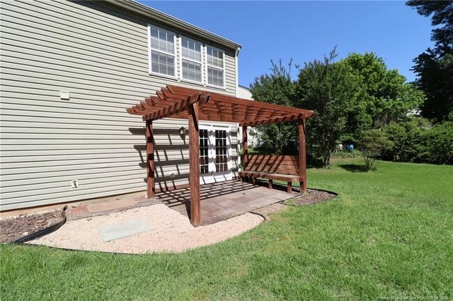 Building Photo - 217 Hartshorn Ct