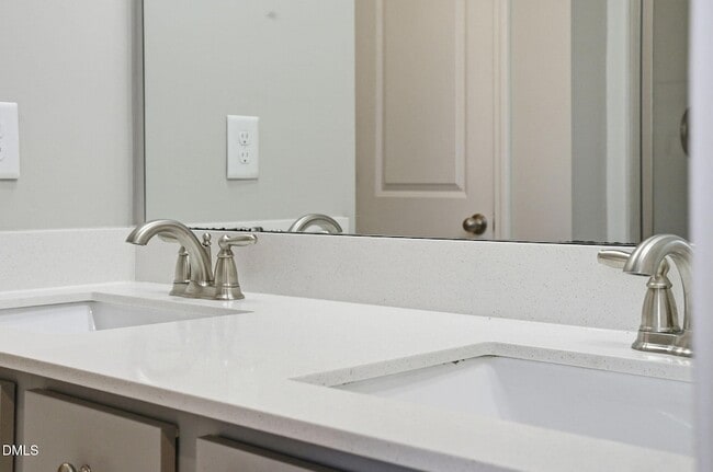 Building Photo - 48 Weathervane Dr.