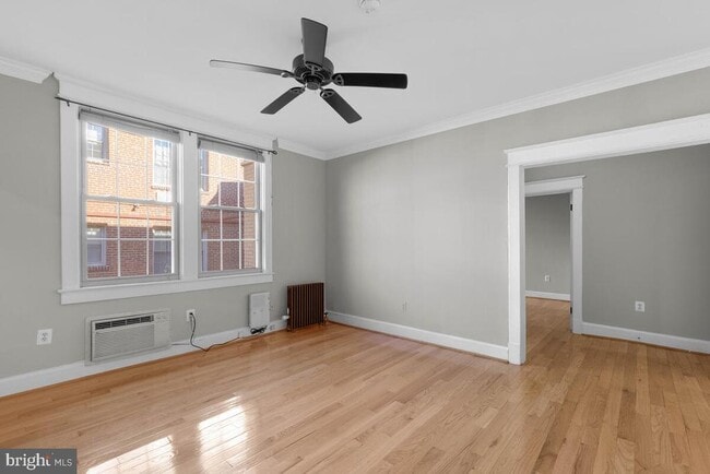 Building Photo - 3024 Wisconsin Ave NW