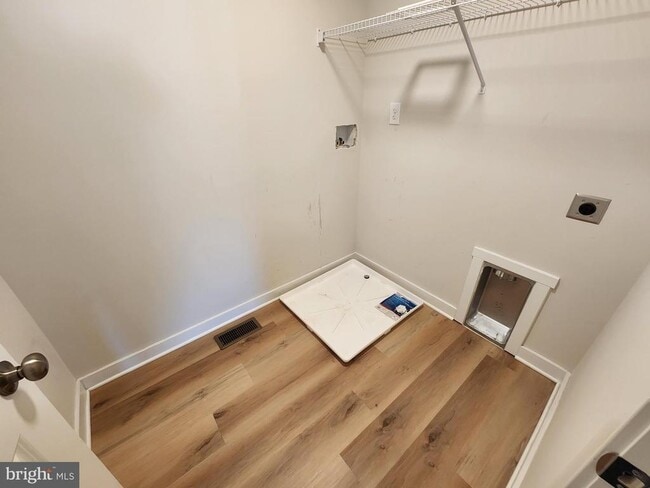 Building Photo - 34 Asa Ct