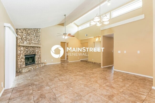 Building Photo - 3 Bedroom Pet-Friendly Home in Orlando, FL...