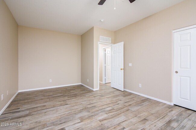 Building Photo - 43395 W Wild Horse Trail