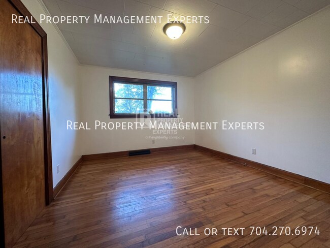 Building Photo - 1396 Shinnville Rd