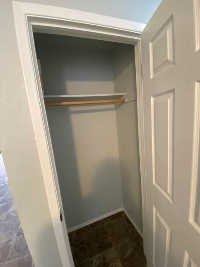 Building Photo - Ready first of June / 3 bedroom 2 bathroom...