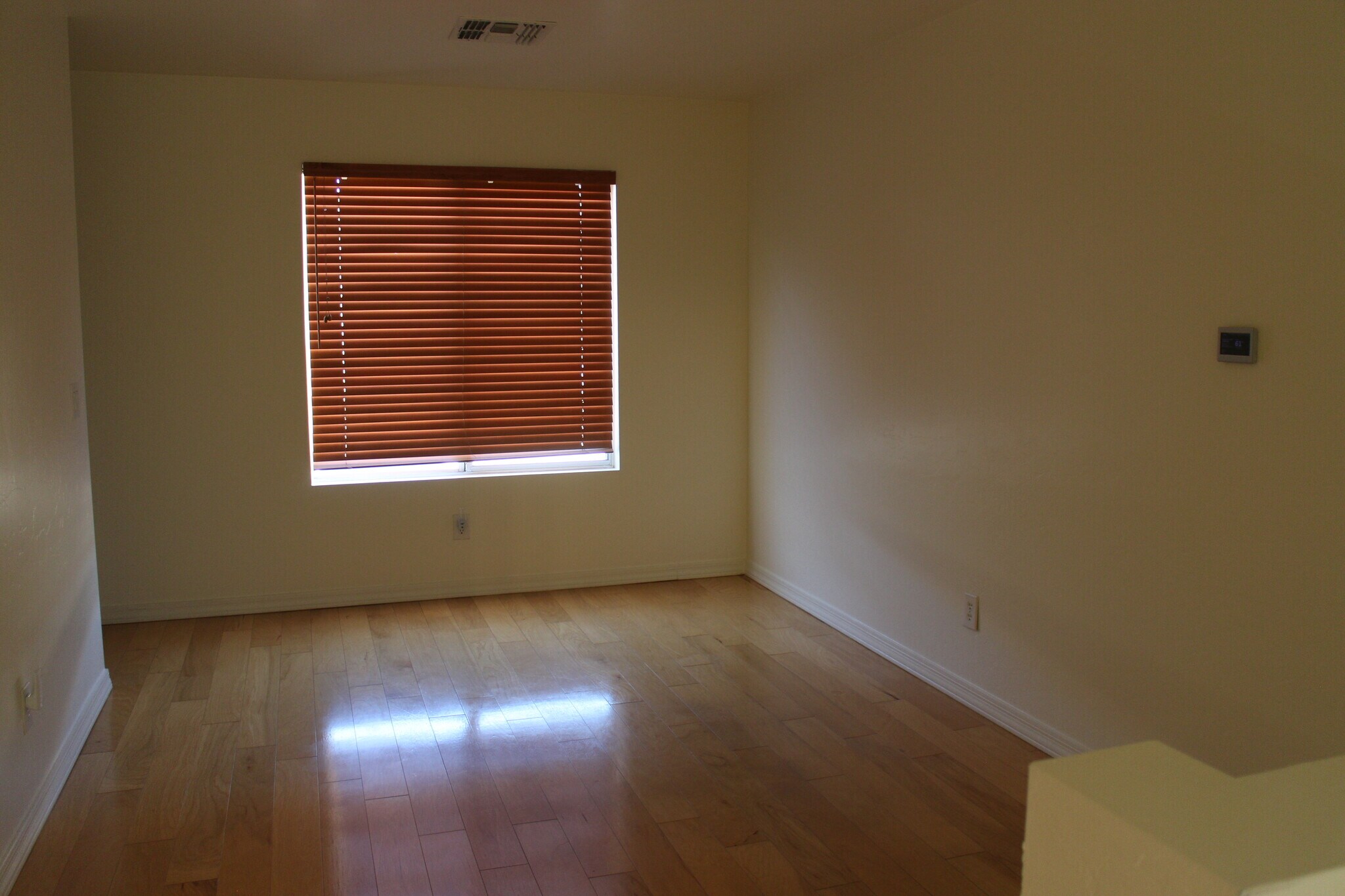 Building Photo - 4190 E Deer Dancer Way