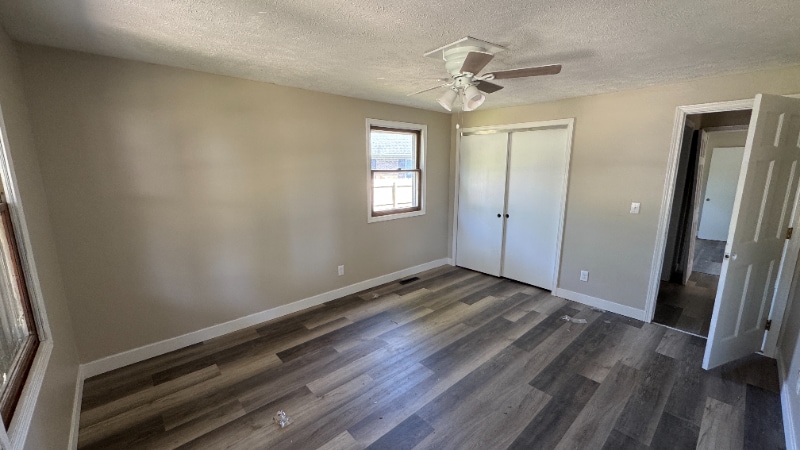 Building Photo - 1057 Delphi Ave