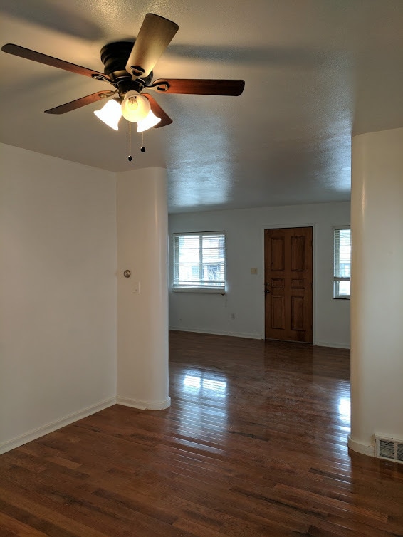 Building Photo - Check out this Totally Updated First Floor Duplex! 2BR+Den