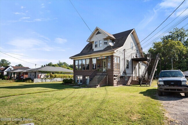 Building Photo - 4925 Southside Dr