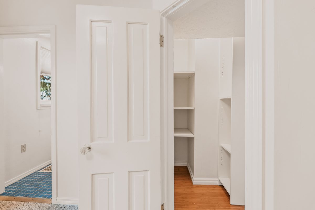 Building Photo - 1610 N 10th St