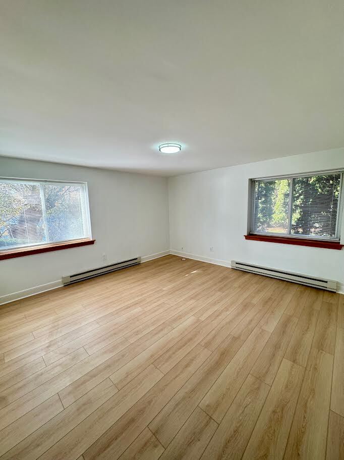 Building Photo - 22 Hamilton Rd