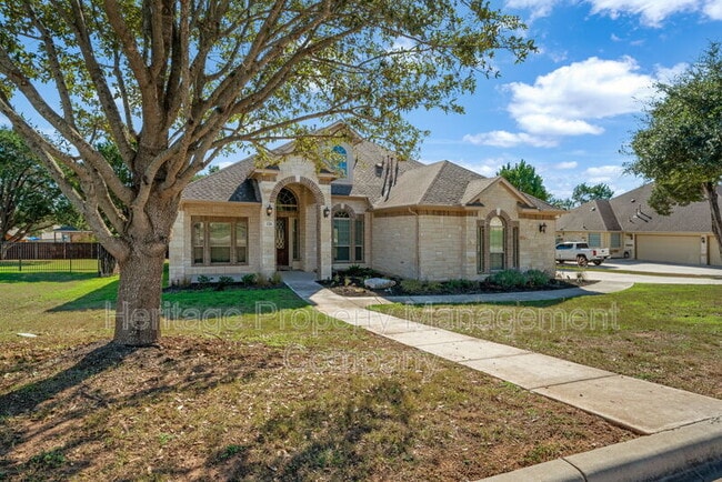 Building Photo - 226 Hamburg Ave