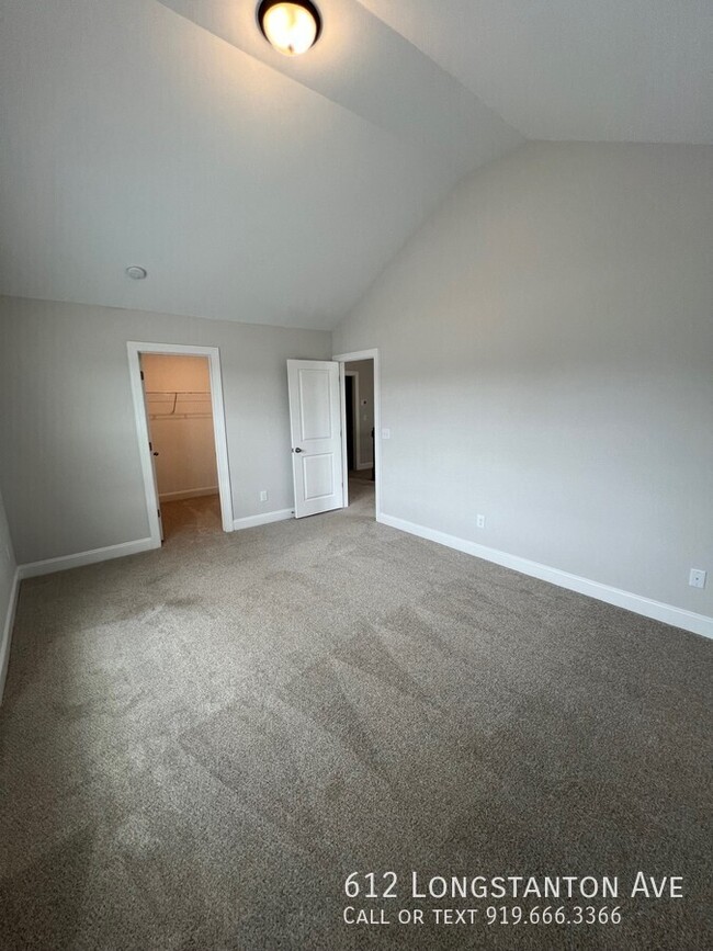Building Photo - 612 Longstanton Ave