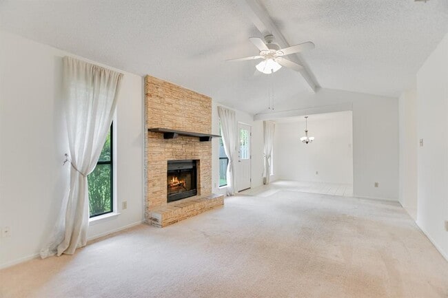 Building Photo - 3704 Bannockburn Dr