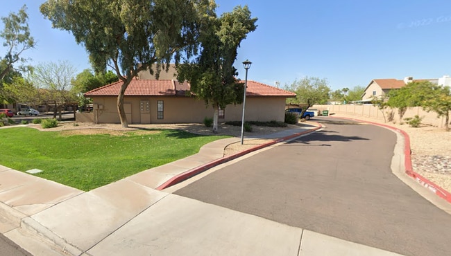 Building Photo - 8625 E Belleview Pl