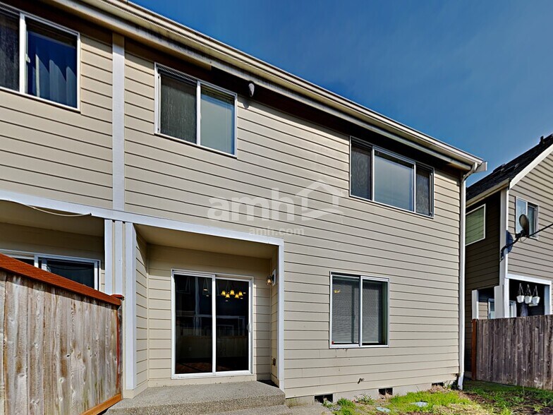 Building Photo - 5224 166th St Ct E