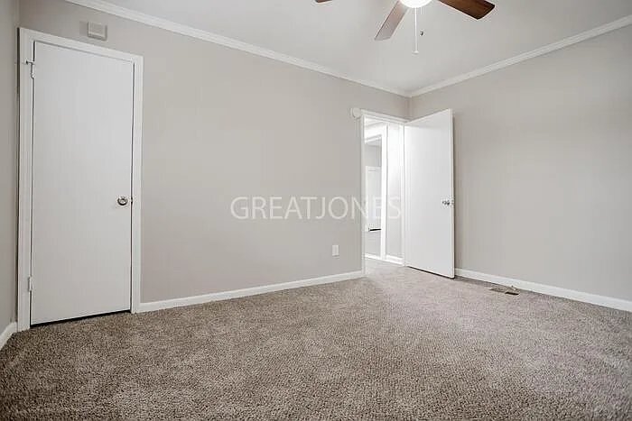 Building Photo - 1500 28th St